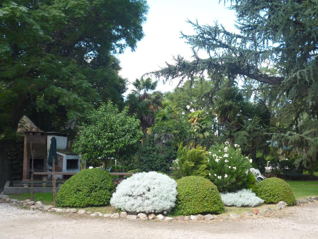 Hotel Alihuen Sierra de la Ventana Exterior photo