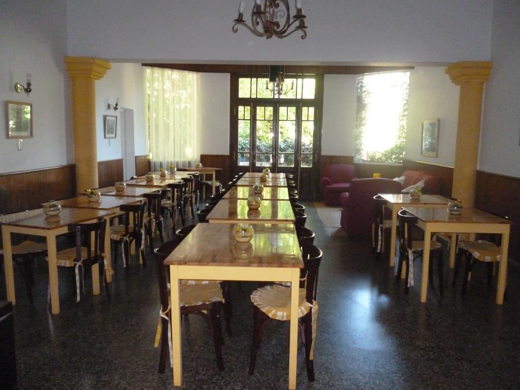 Hotel Alihuen Sierra de la Ventana Exterior photo